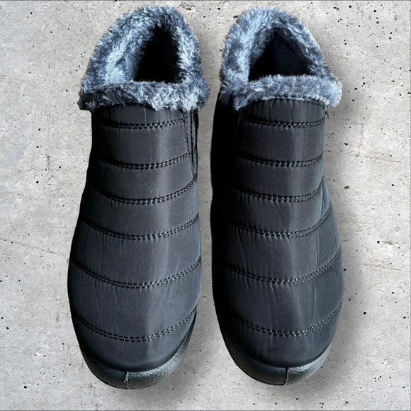 Slip On Ankle Height Slipper Booties For Indoor Outdoor Use - Picture 10 of 15